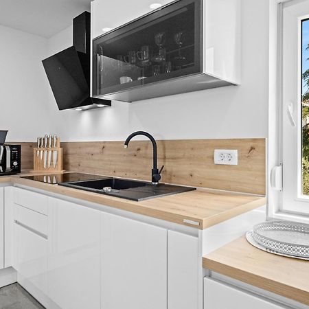 Apartment Lauro - Amazing Sea View ! Fažana エクステリア 写真